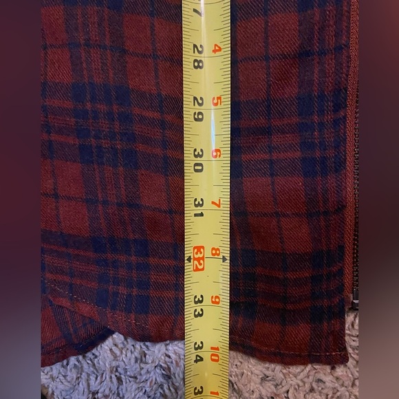 Women’s Hem & Thread Zip Front Lightweight Long Plaid Top, Small - Picture 7 of 7